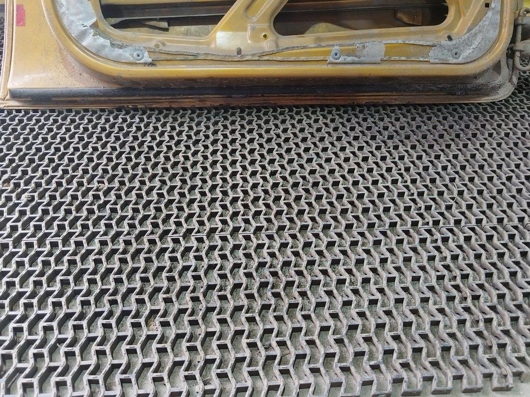 Дверь передняя левая MOHG95 Fiat Punto undefined