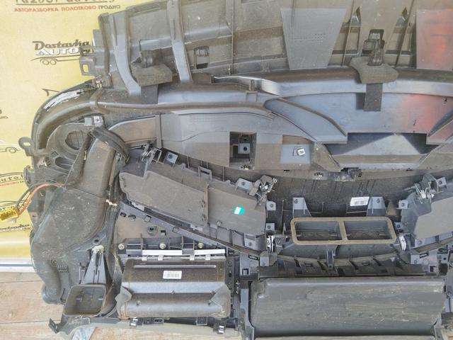 Панель передняя салона (торпедо) E8RH6O Renault Espace undefined