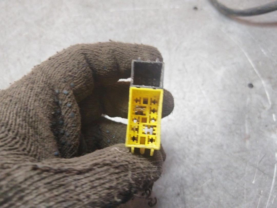 Проводка 2KSDT7 Audi 80 - Фото 4