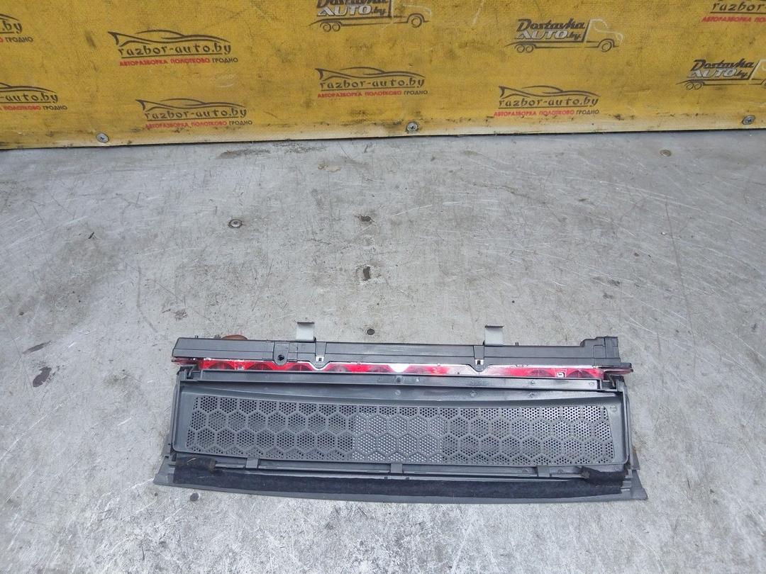 Стоп-сигнал NVWUW3 Audi A6 купить в магазине запчастей бу