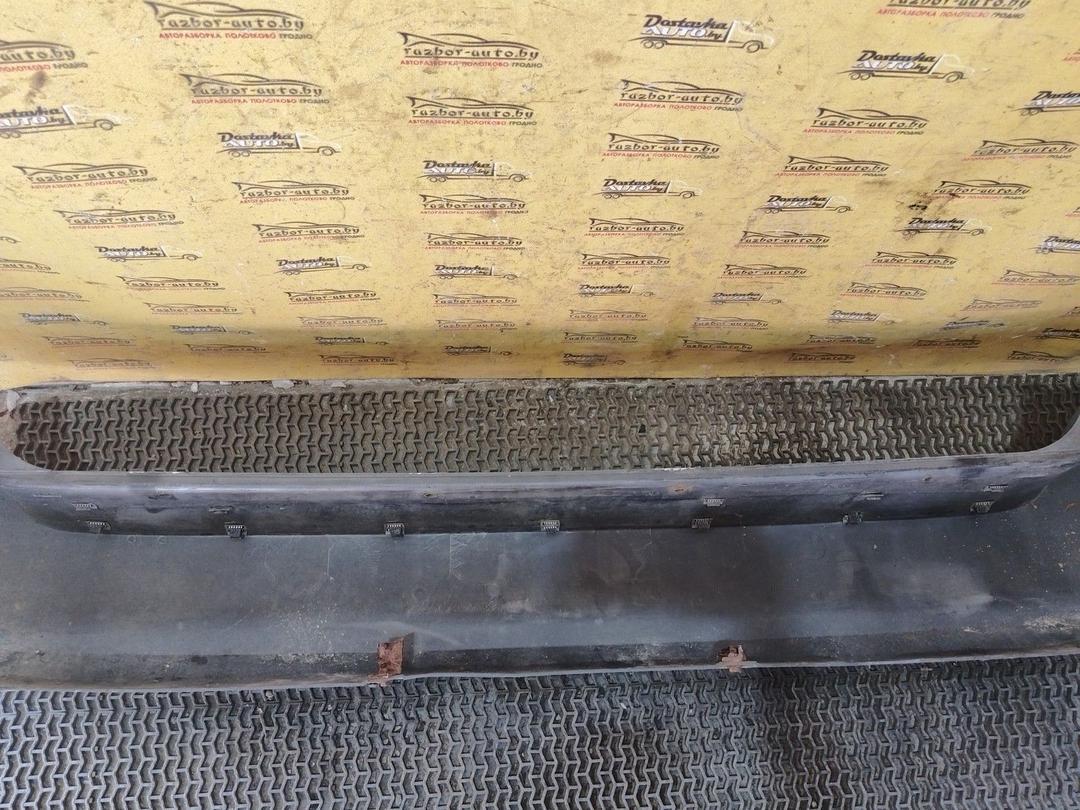 Бампер задний V2TOBW Kia Carnival undefined