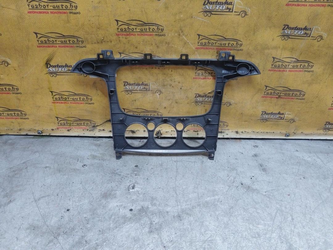 Рамка под магнитолу WLRT1V Ford Galaxy купить