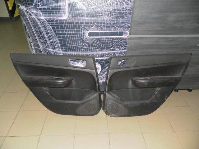 Обшивка двери передней правой (дверная карта) 92MGQW Peugeot 307