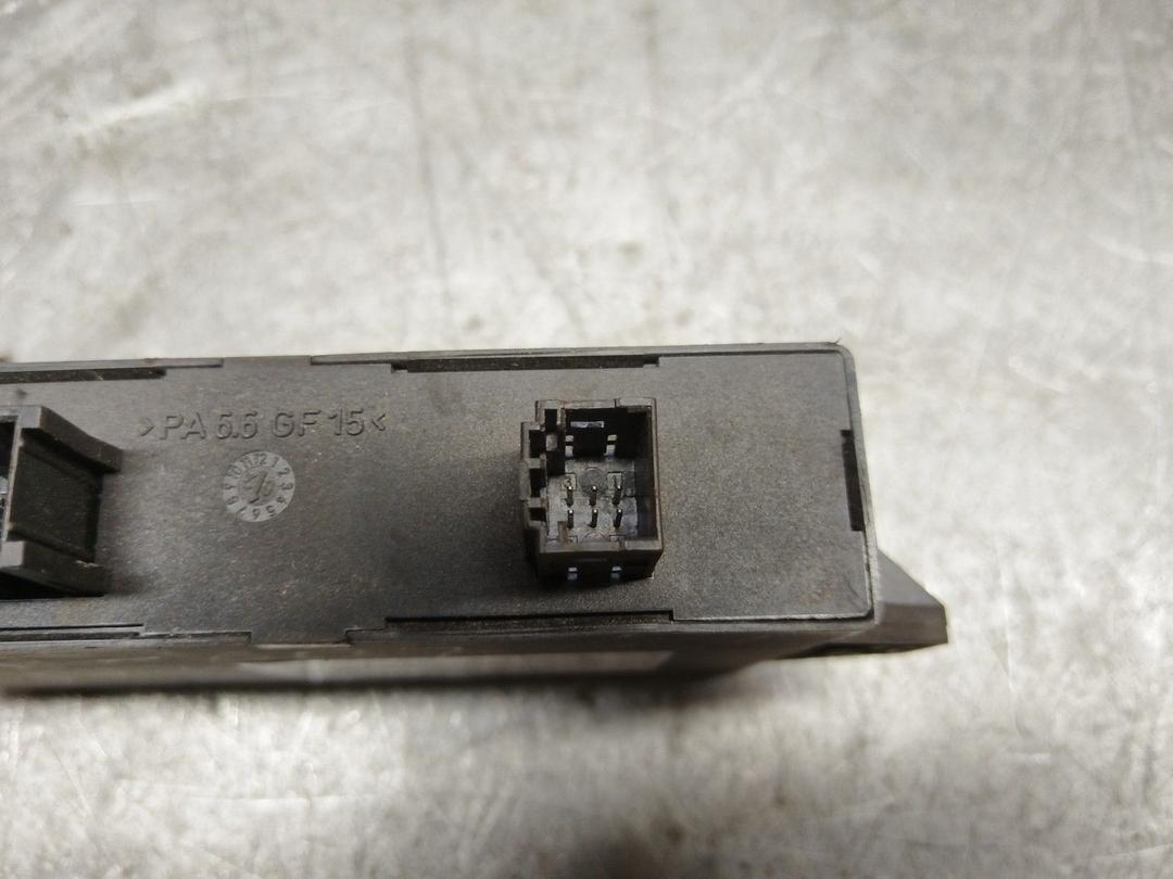 Блок управления парктрониками TKPGR2 Peugeot 607 купить в магазине запчастей бу