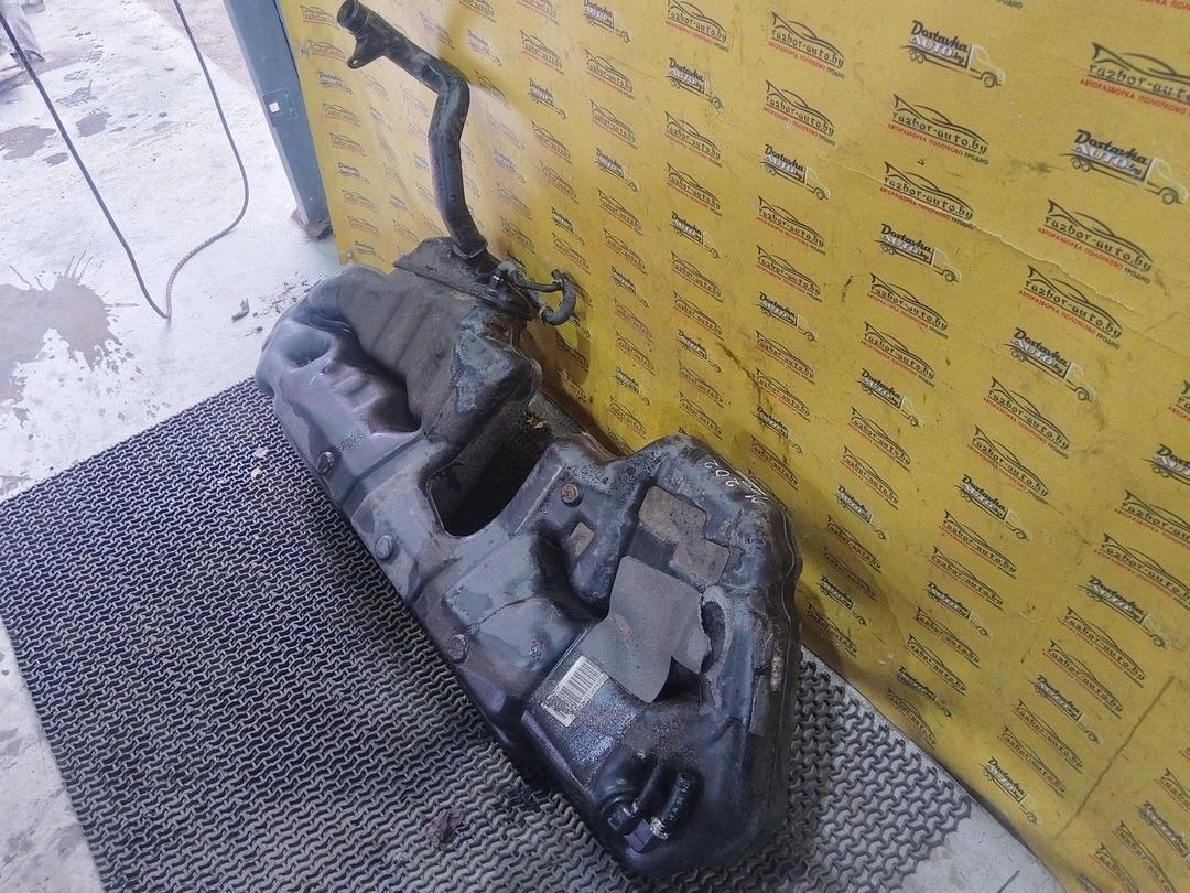 Бак топливный FQUXUF Mercedes C W202 undefined