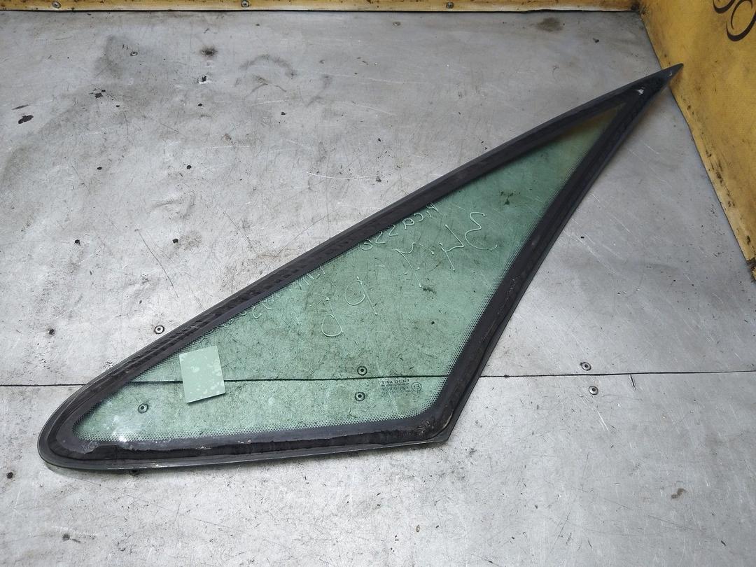 Стекло кузовное боковое правое 37O7K3 Citroen Xsara Picasso - Фото 3