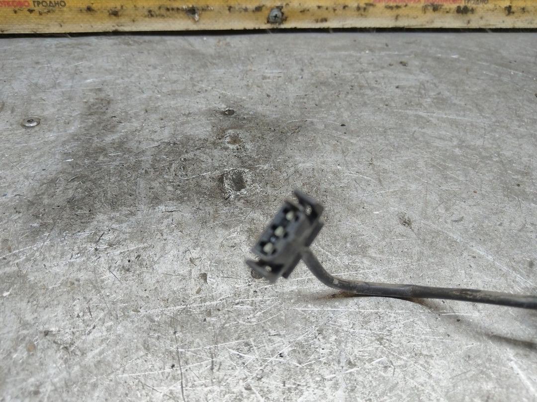 Личинка замка багажника 0YBBKL Audi 80 купить в магазине запчастей бу