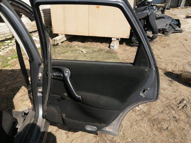 Петля двери задней правой 03T591 Opel Vectra - Фото 1