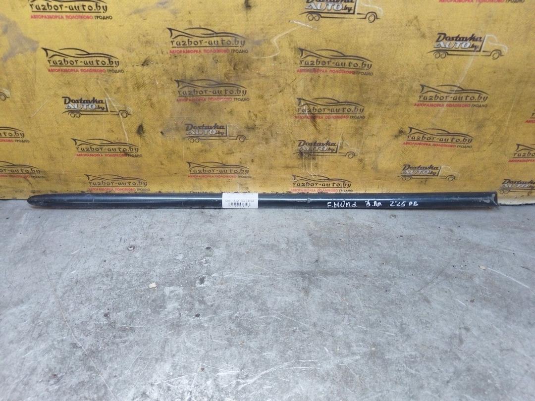 Молдинг двери задней правой 7NQDG4 Ford Mondeo