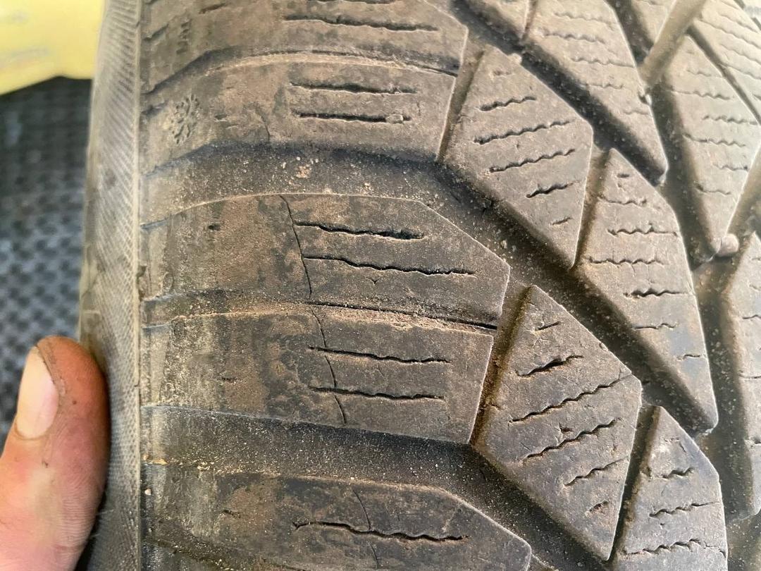 Шина Continental 195/65 R15 O0XH97 O0XH97 Continental купить на авторазборке