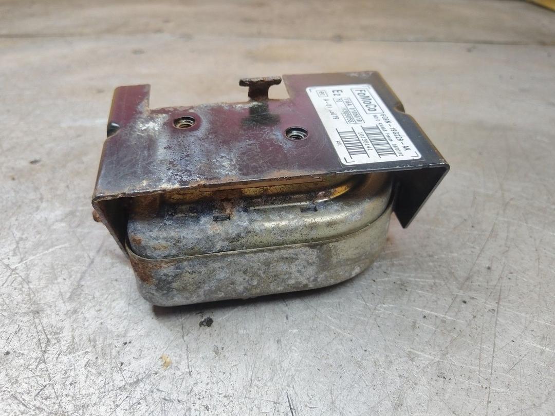 Сирена 16TS5J Volvo XC70 купить с доставкой