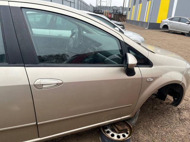 Дверь передняя правая K3BEK4 Fiat Linea - Фото 2