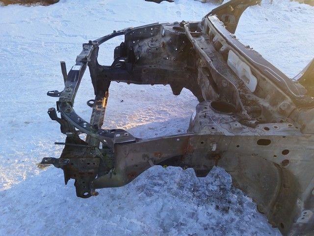 Передняя панель крепления облицовки (телевизор) E7QWYG Toyota Avensis купить на авторазборке