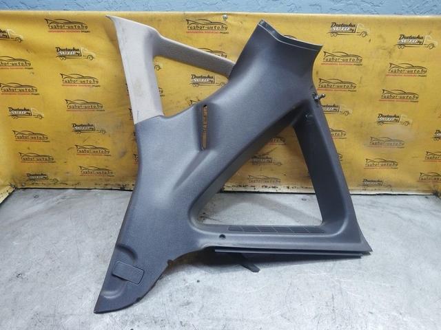 Обшивка стойки задней правой UJHSA0 Mercedes A W168 - Фото 1