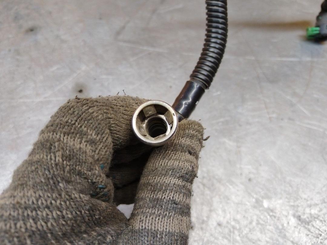 Трубка топливная R81RKS Ford Fusion купить