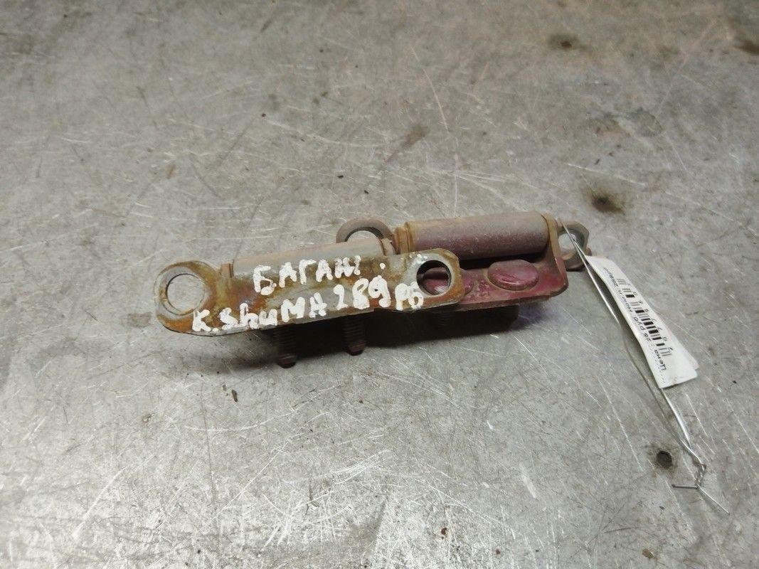 Петля крышки багажника Z80C4B Kia Shuma