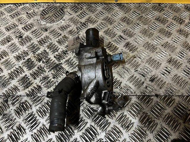 Корпус термостата XLX8FD Peugeot 306