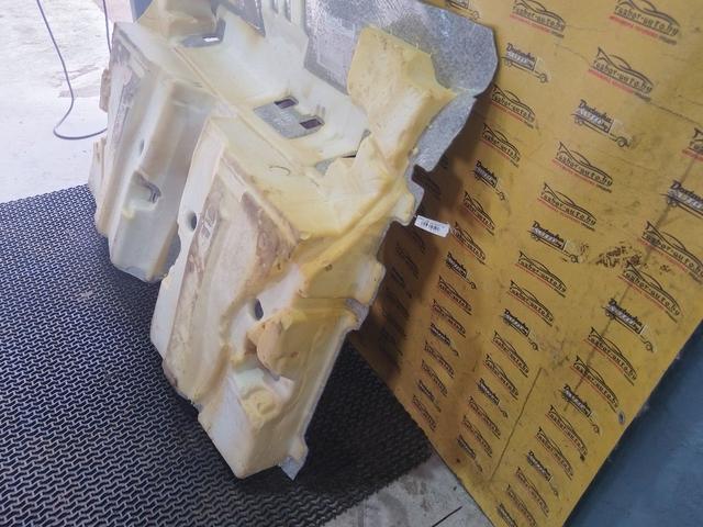 Ковер салонный X5IAO9 Volvo S40 купить с доставкой. Огромный выбор салонов. У нас есть практически все.