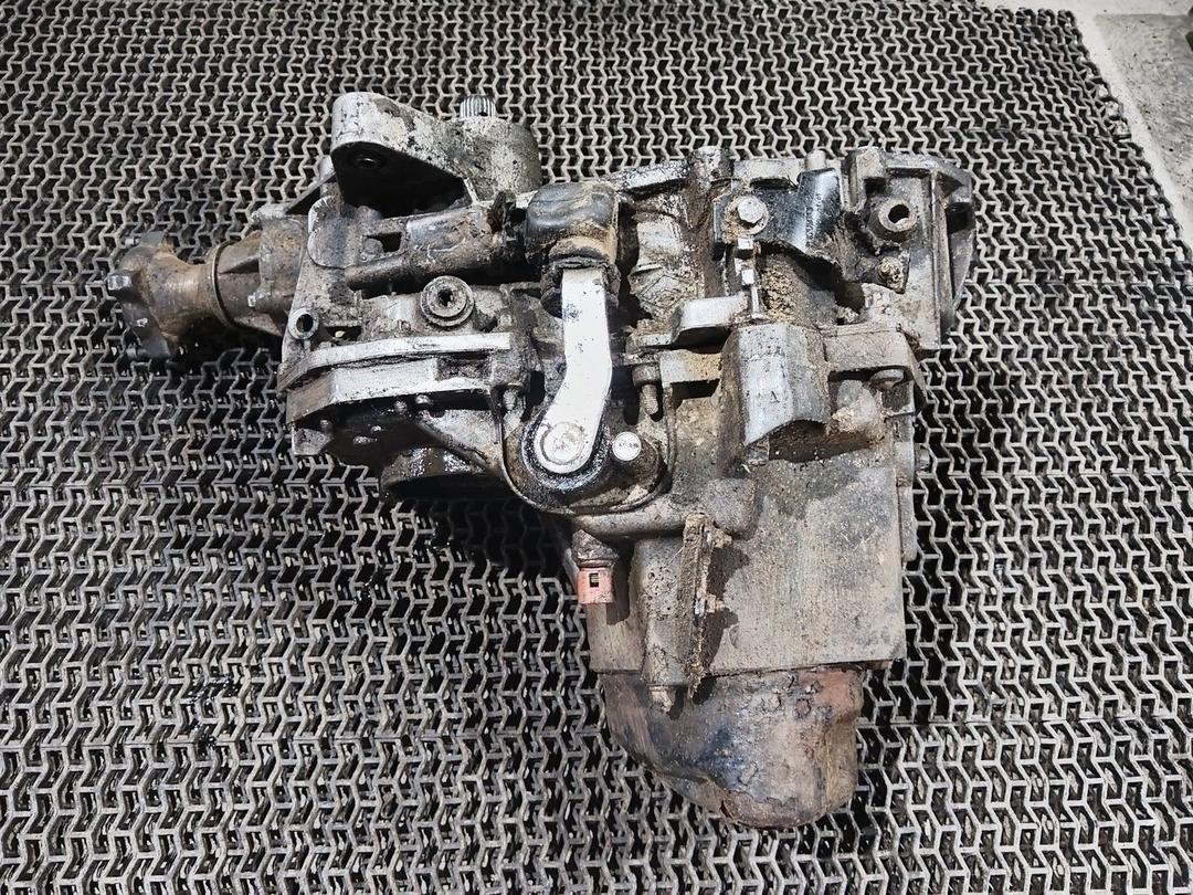 КПП механическая (МКПП) 5-ступенчатая 589MSH Renault Scenic RX4 undefined