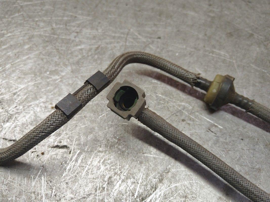 Трубка вакуумная 90SG6K Peugeot 207 купить в магазине запчастей бу