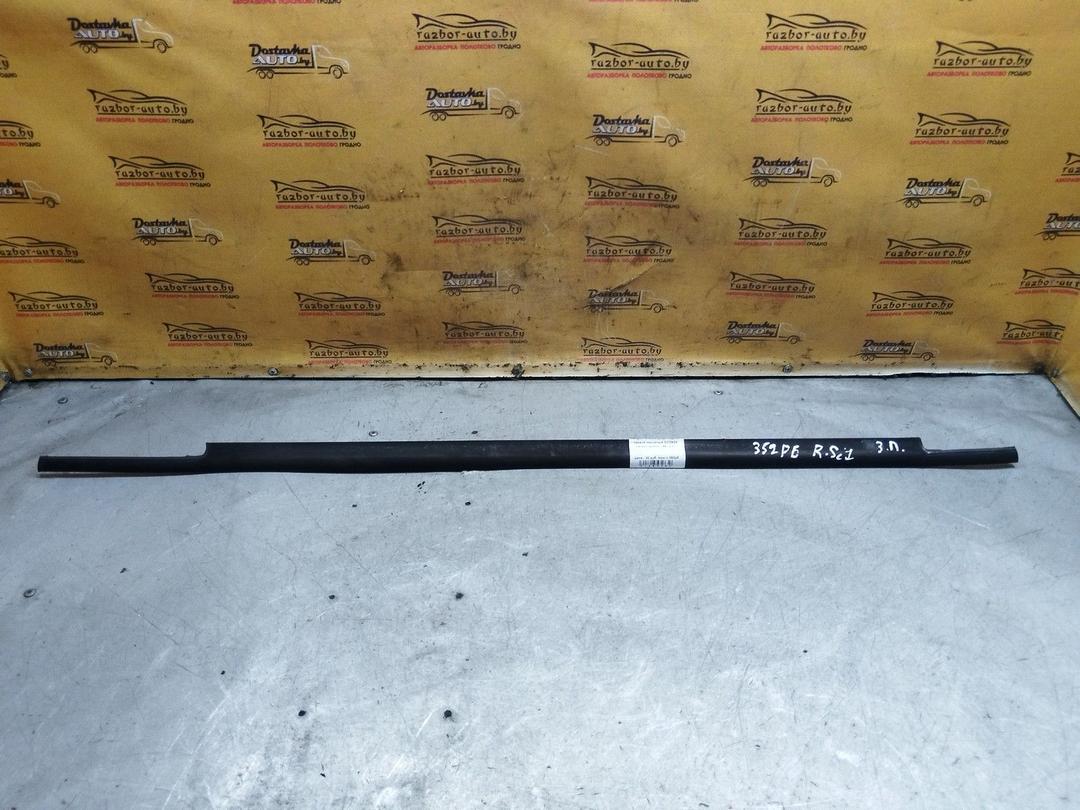 Молдинг стекла двери задней правой наружный 2WZ9G8 Renault Scenic