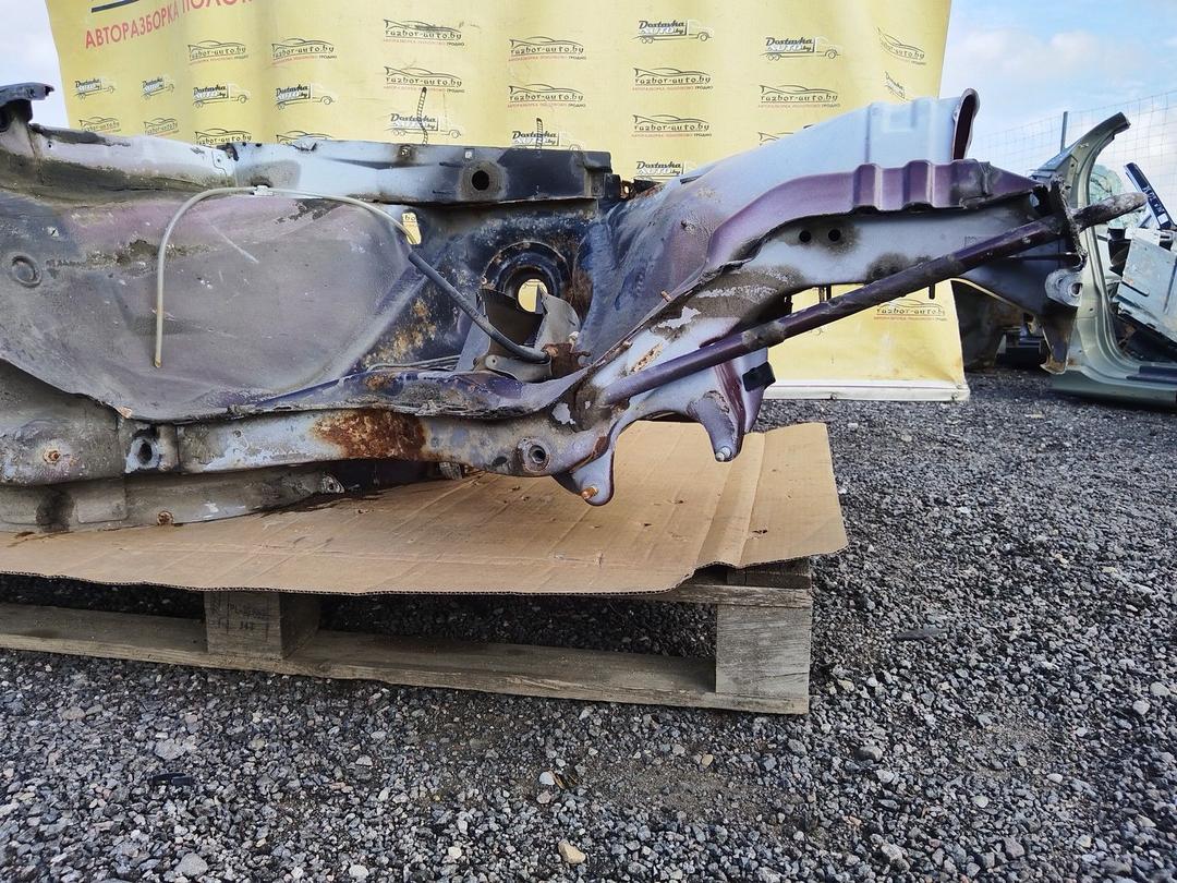 Лонжерон правый NSSE3I Audi 80 купить