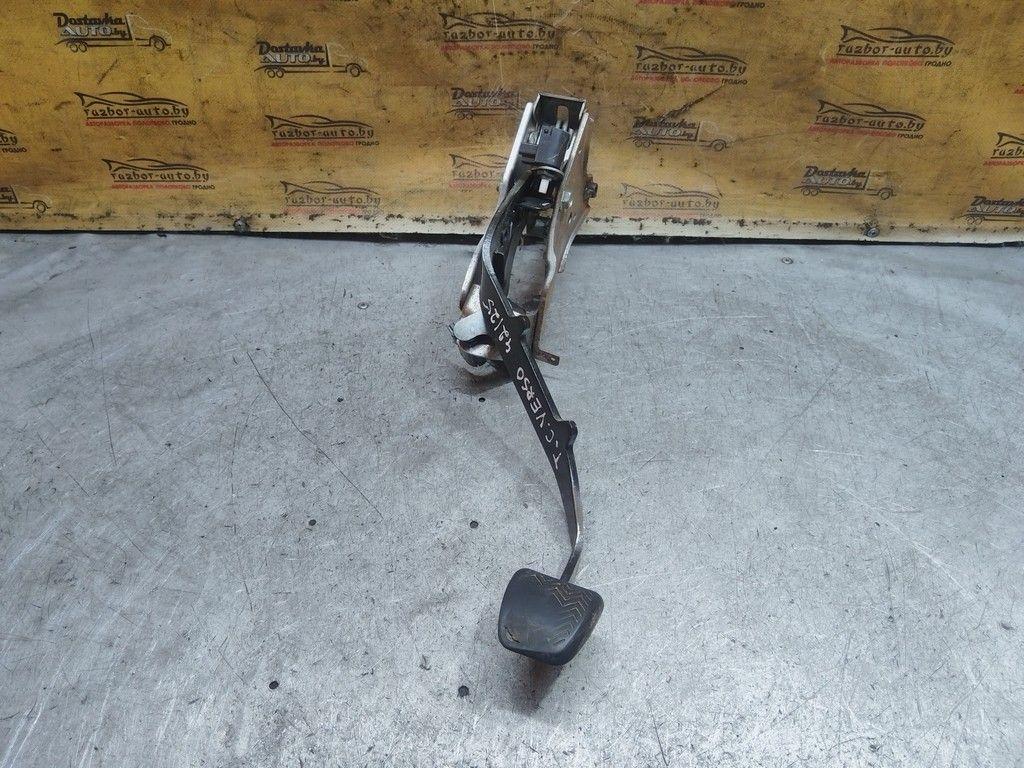 Педаль сцепления XXA673 Toyota Corolla Verso - Фото 2