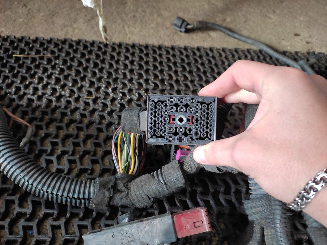 Проводка H2V66H Opel Vectra купить с доставкой. Огромный выбор запчастей и марок авто. У нас есть практически все.