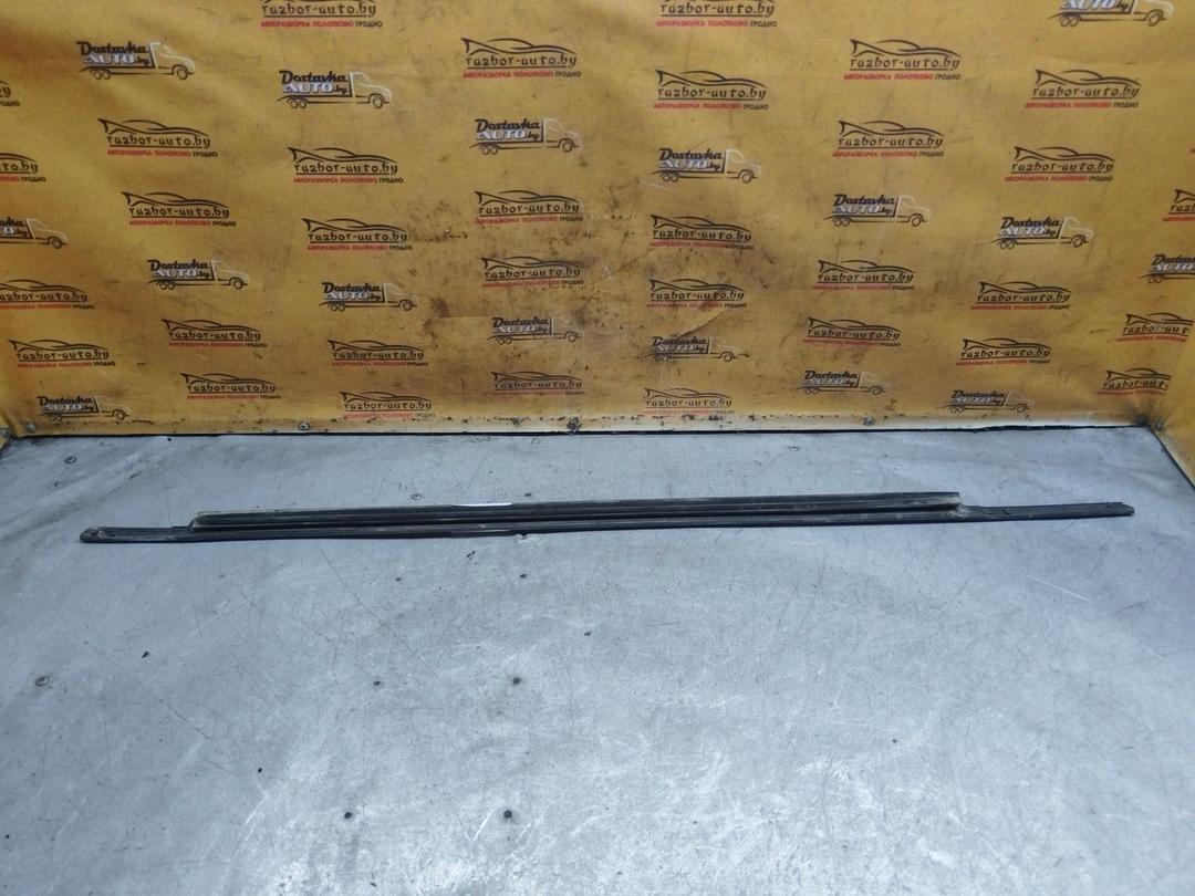 Молдинг стекла двери задней правой наружный 2WZ9G8 Renault Scenic купить