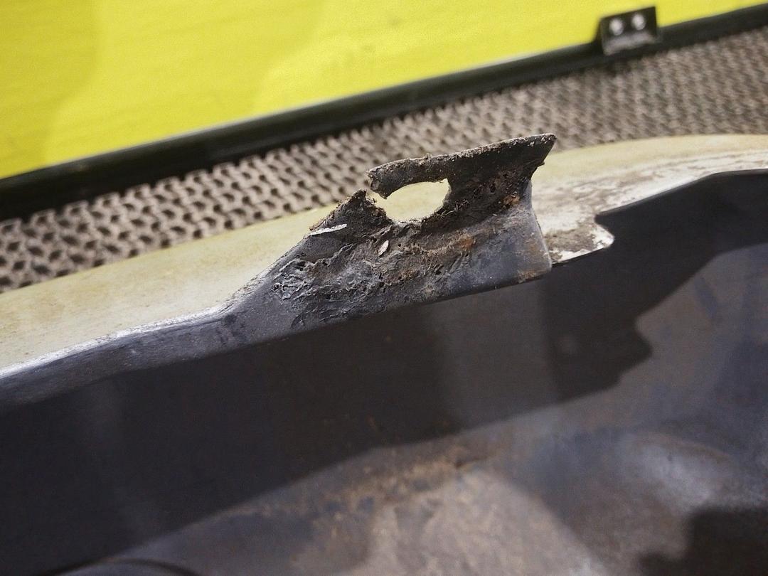 Бампер задний QLA0C3 Peugeot 806 - Фото 12