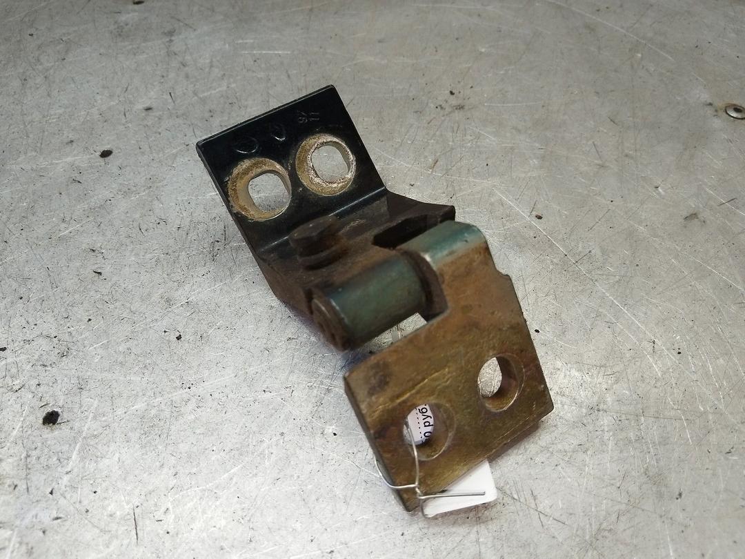 Петля двери задней левой UQN373 Renault Safrane - Фото 2