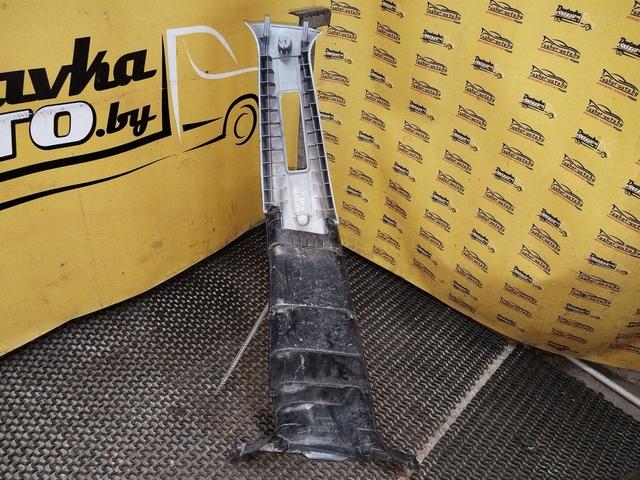 Обшивка стойки центральной правой U7414P Honda Accord купить на авторазборке