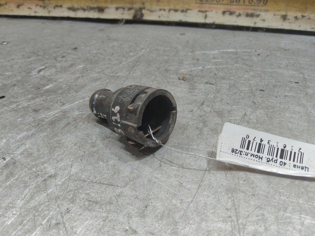 Патрубок отопителя (печки) U81I9O Volkswagen Jetta - Фото 3