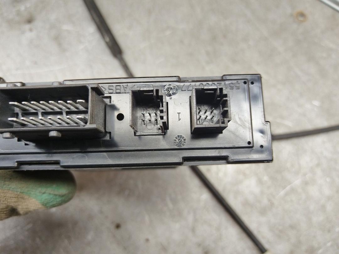 Стеклоподъемник электрический передний левый YXU7CT Citroen C8 - Фото 6