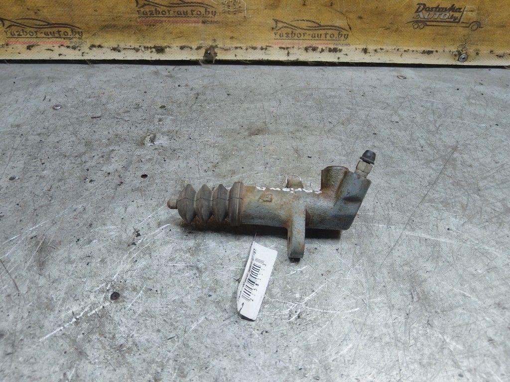 Цилиндр сцепления рабочий UYTI7R Mitsubishi Carisma - Фото 1