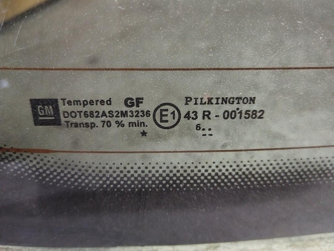 Стекло заднее 85M44R Opel Astra купить с доставкой