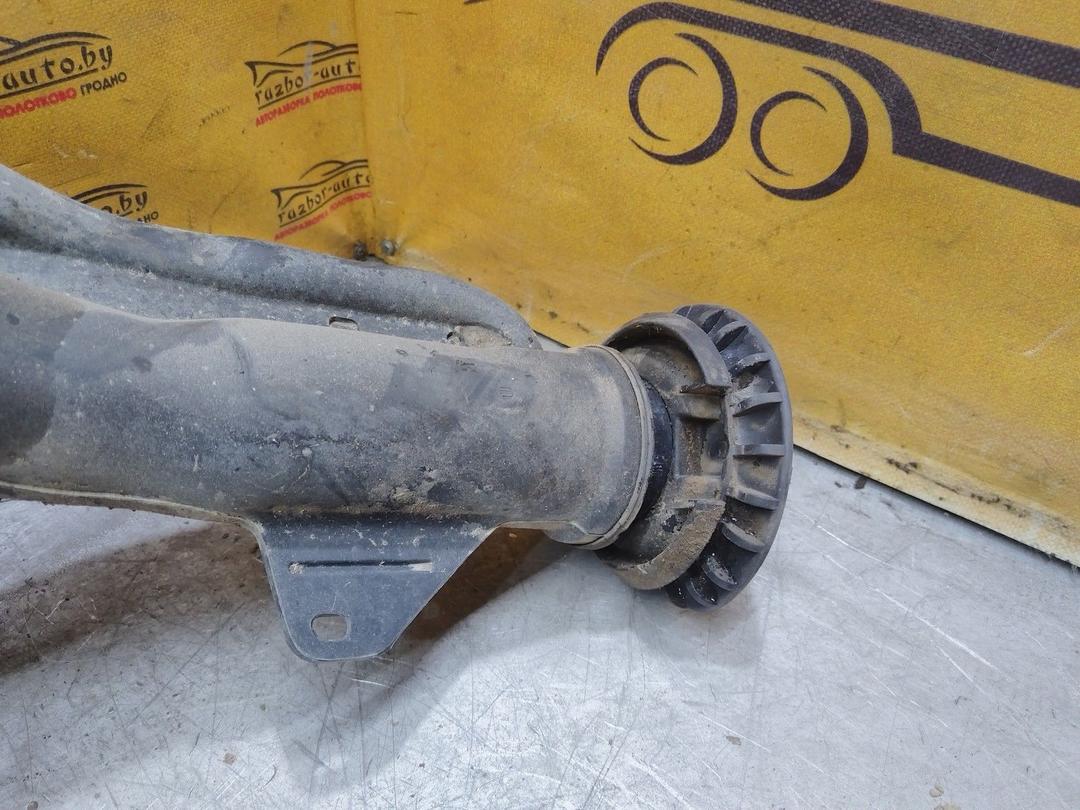 Горловина топливного бака RZOVV8 Opel Zafira купить в магазине запчастей бу