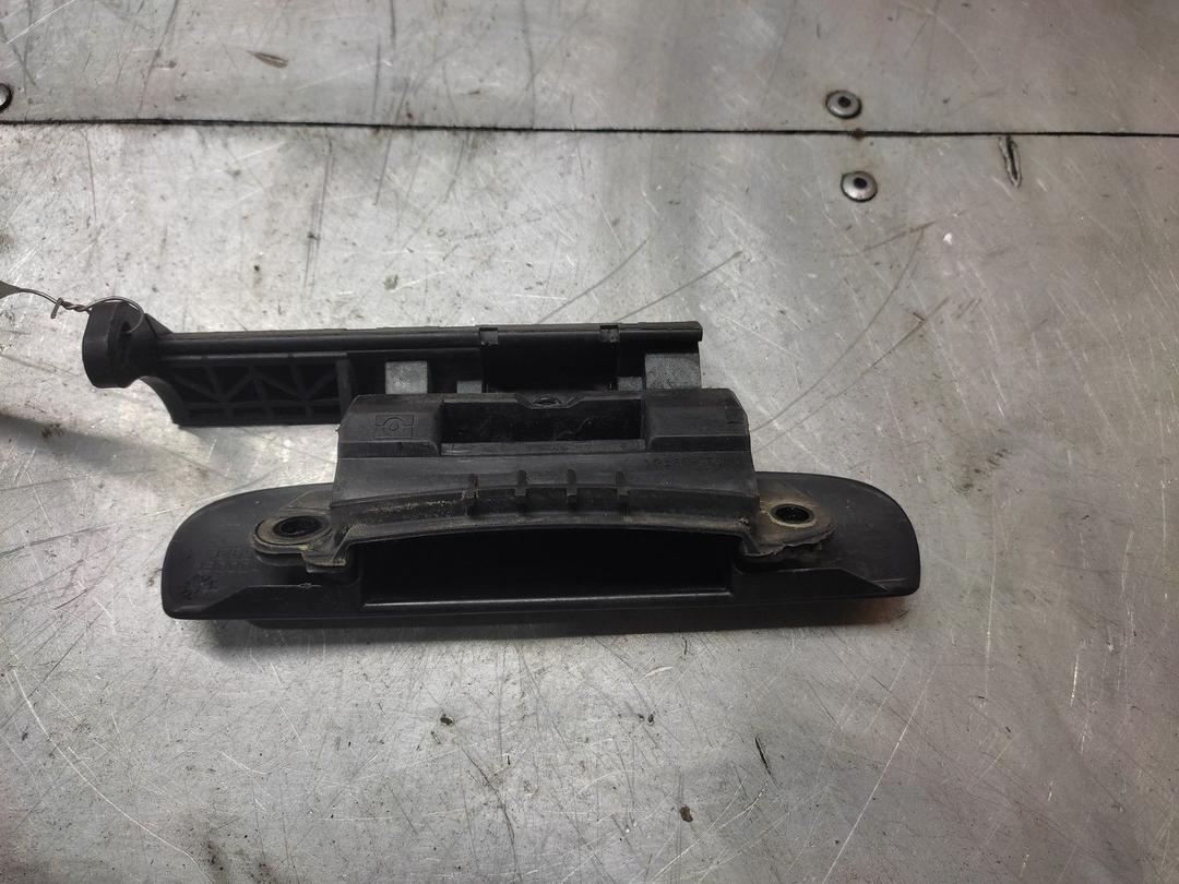 Ручка наружная задняя левая 6CY45Z Citroen Xsara Picasso купить