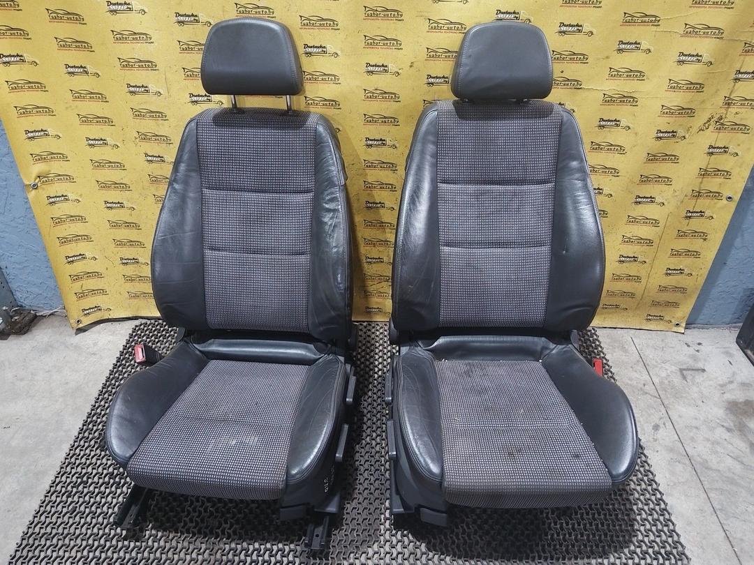 Салон (комплект сидений) LYDNDZ Opel Vectra купить в магазине запчастей бу