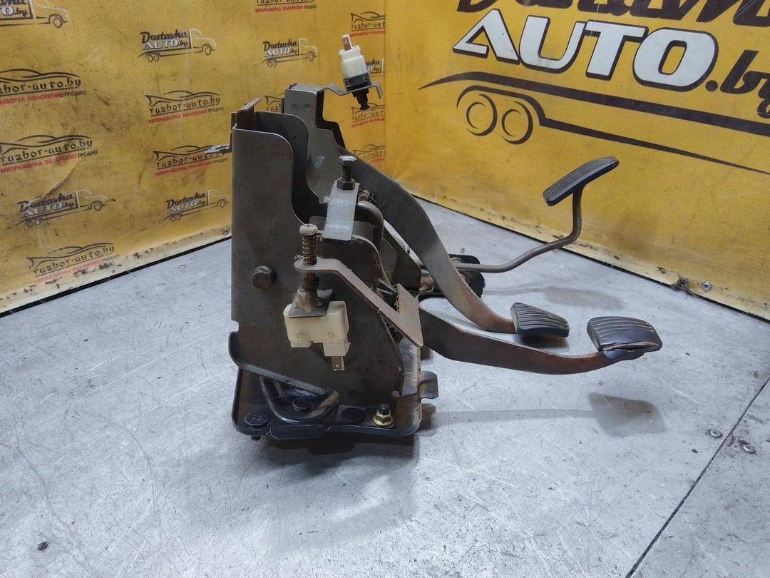 Узел педальный (блок педалей) AY3GH4 Daewoo Nubira купить с доставкой