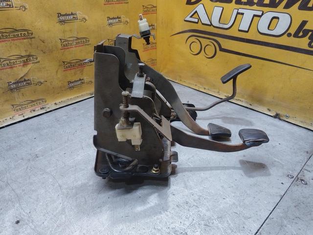 Узел педальный (блок педалей) AY3GH4 Daewoo Nubira купить с доставкой