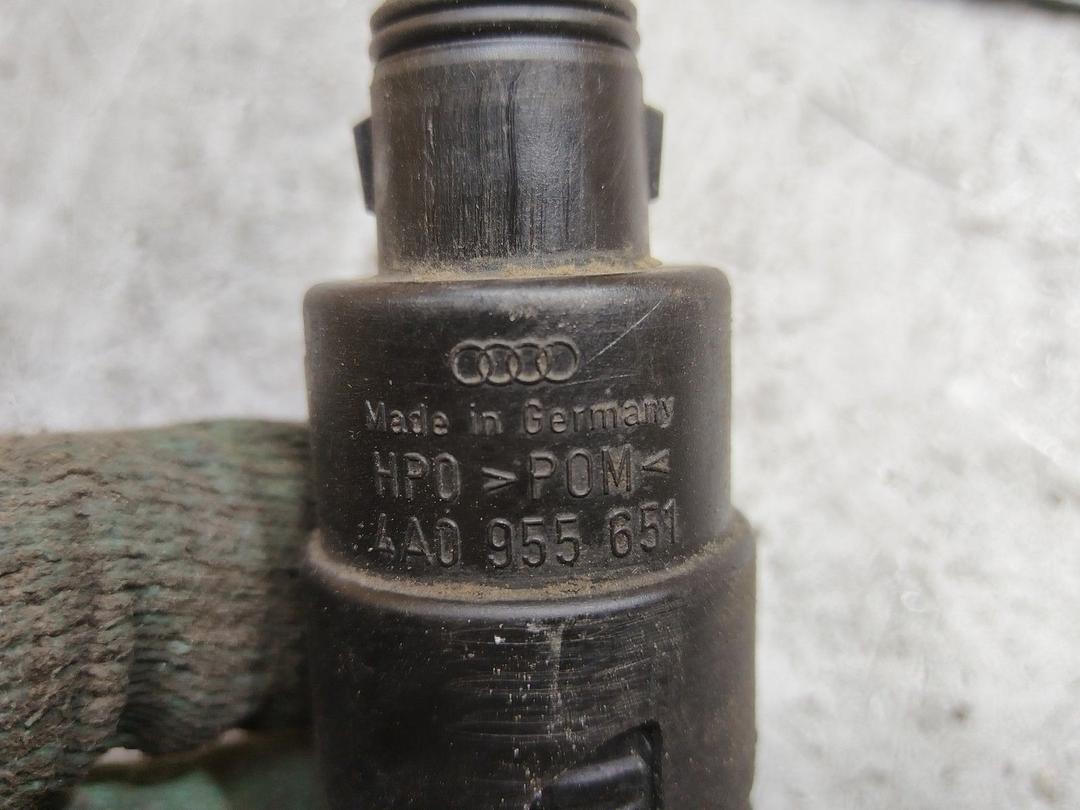 Насос (моторчик) омывателя стекла JWVU5Z Audi 100 купить с доставкой