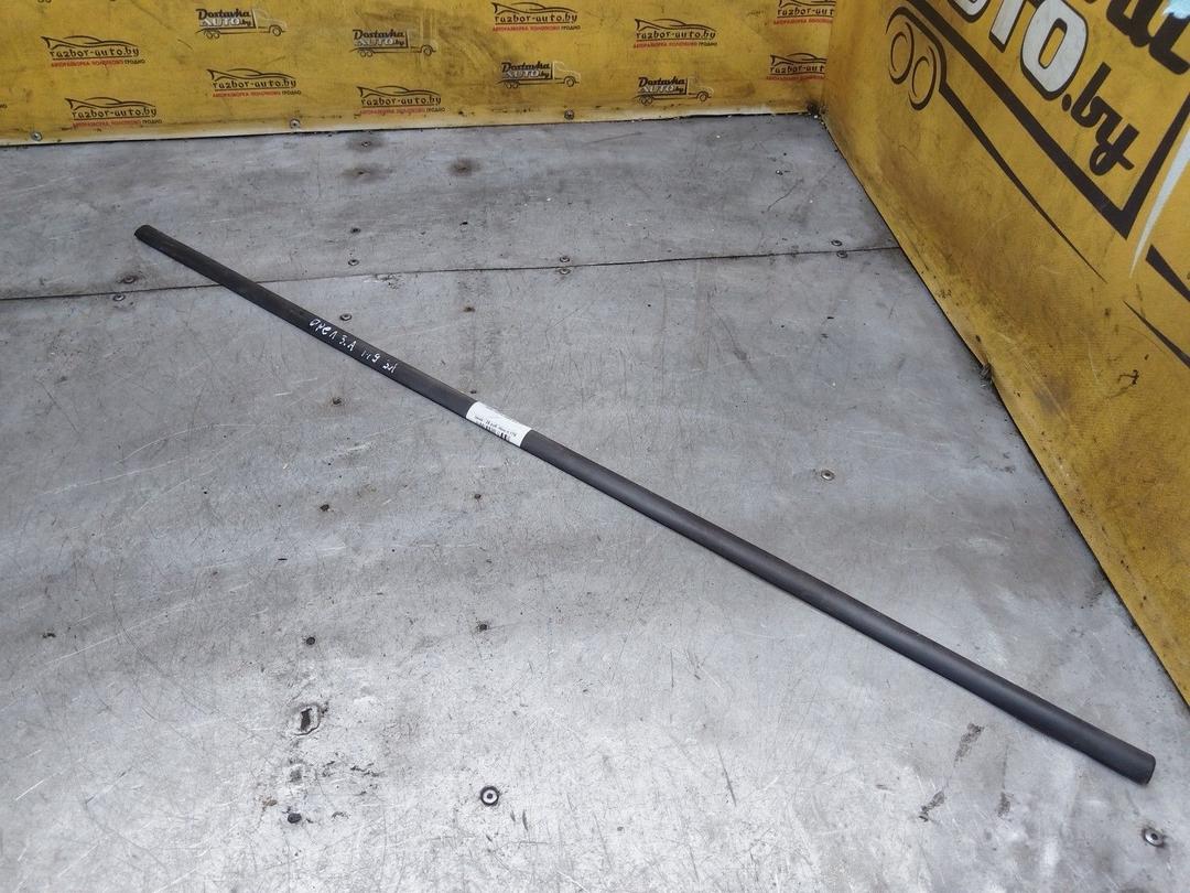 Молдинг стекла двери задней левой наружный KVN460 Opel Zafira