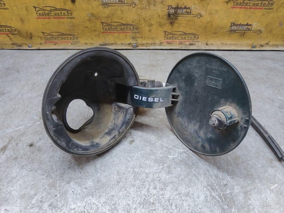 Лючок топливного бака 5LH3CX Ford Tourneo Connect купить с доставкой. Огромный выбор запчастей и марок авто. У нас есть практически все.