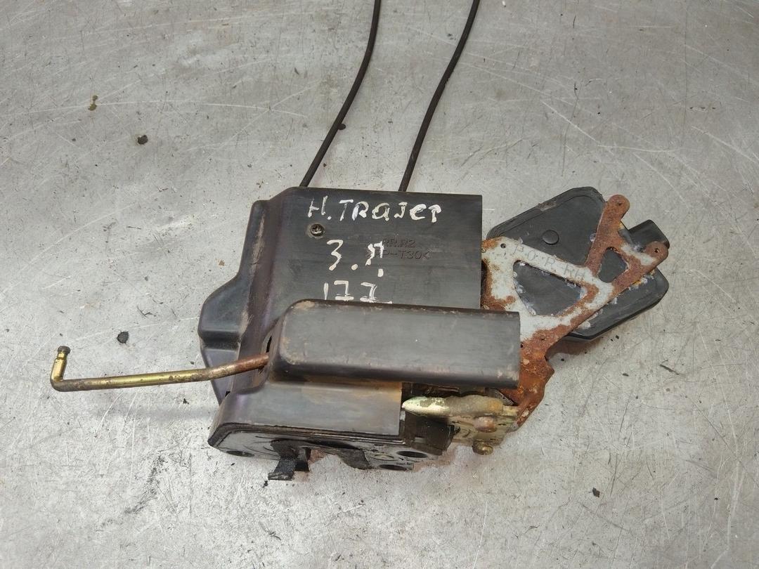 Замок двери задней правой 1DB0D3 Hyundai Trajet - Фото 2