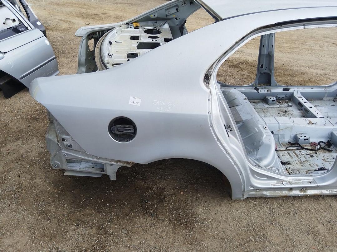 Крыло заднее правое YUX186 Saab 9-3 купить