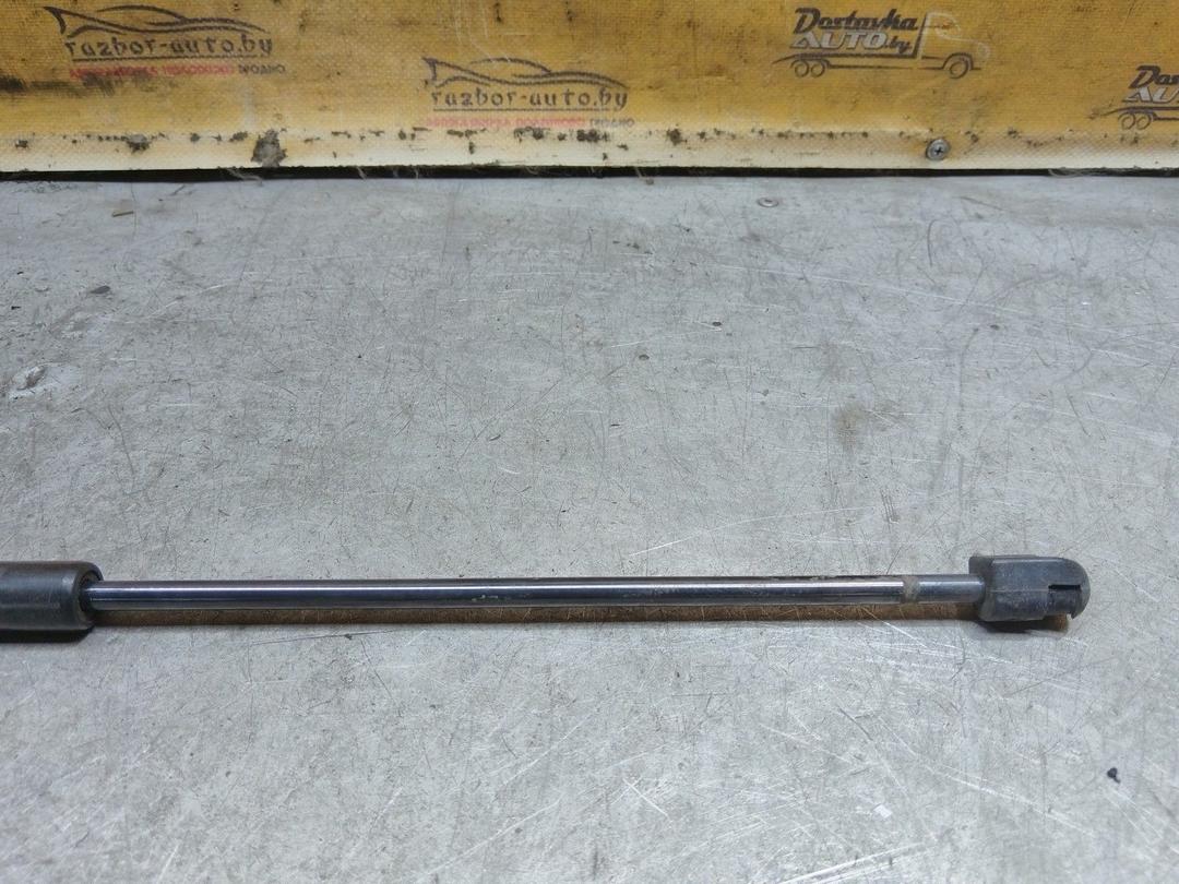 Амортизатор крышки багажника (3-5 двери) 6XSYMB Mitsubishi Carisma купить с доставкой