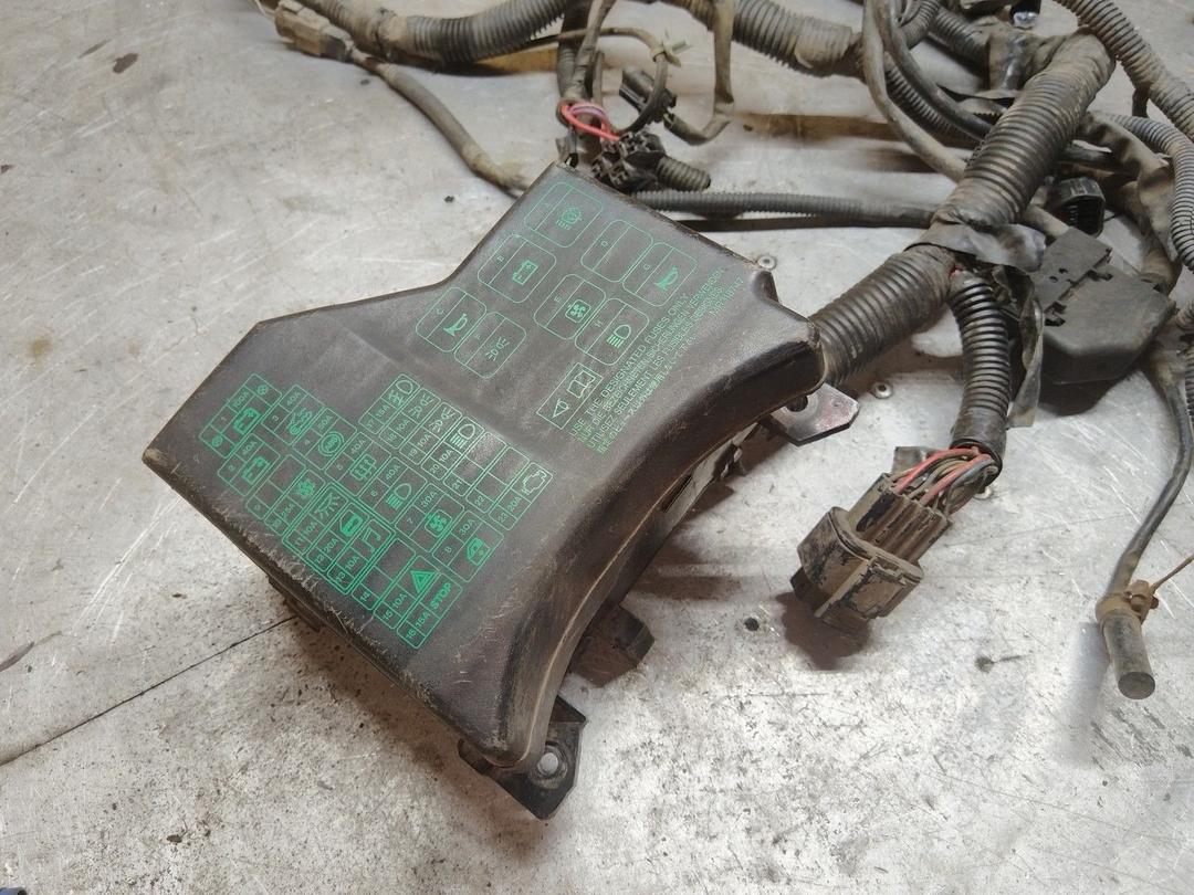 Проводка двигателя LL6O2Y Mitsubishi Carisma undefined