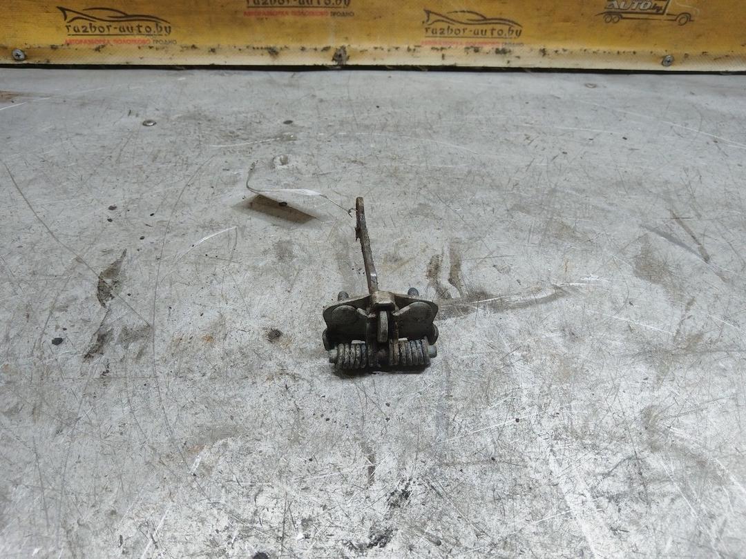 Ограничитель открывания двери передней 1ED6F2 Peugeot 405 купить