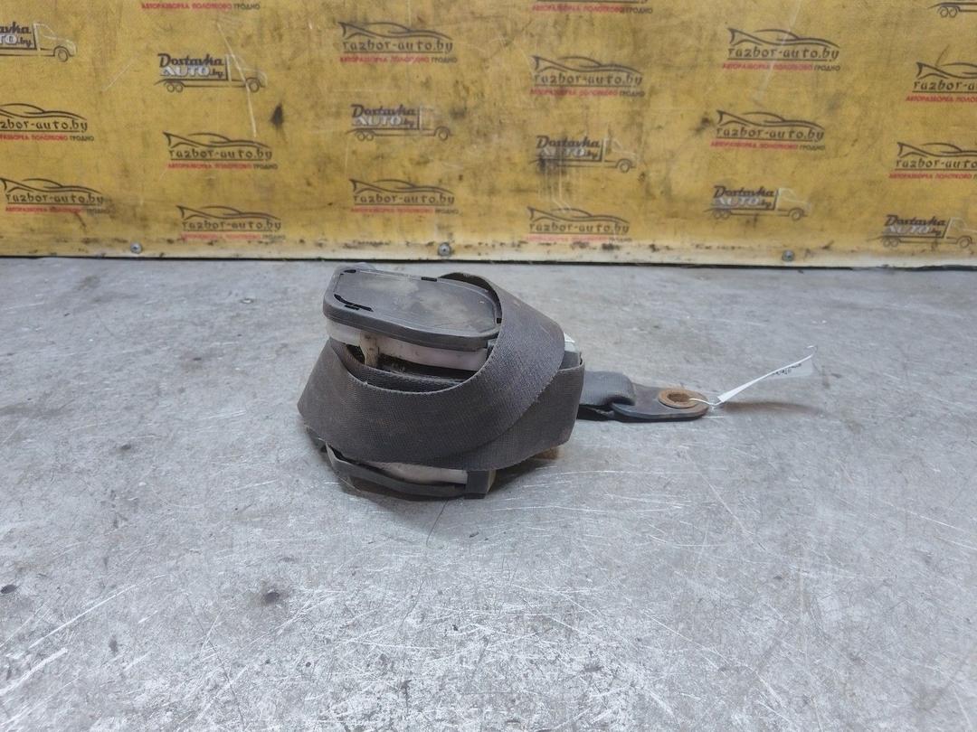 Ремень безопасности передний правый 6YRRS7 Ford Escort